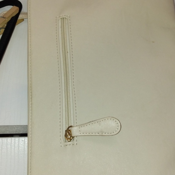 Temptation Italy beige envelope clutch purse NWoT - Picture 7 of 16